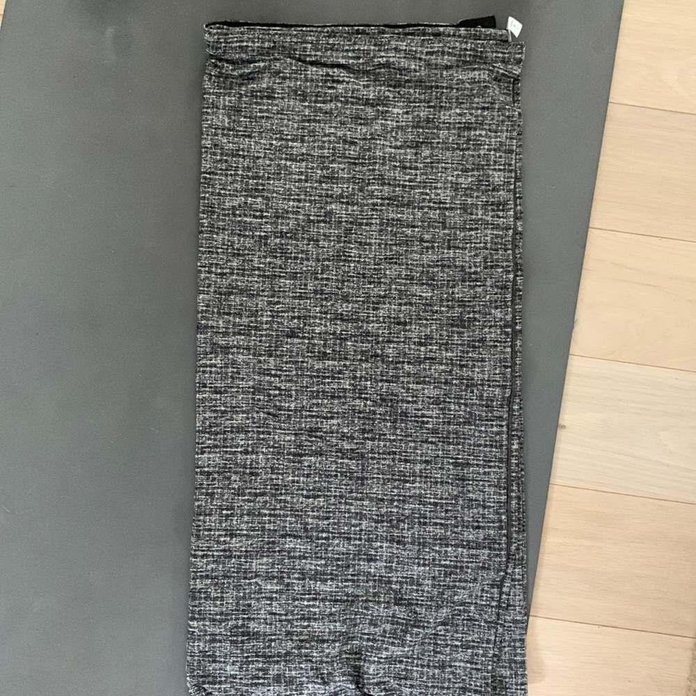 LULULEMON workout scarf. Condition like new
